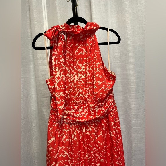 Cynthia Steffe Printed Crêpe de Chine Halter Dress NWT | size 10 - Picture 5 of 10
